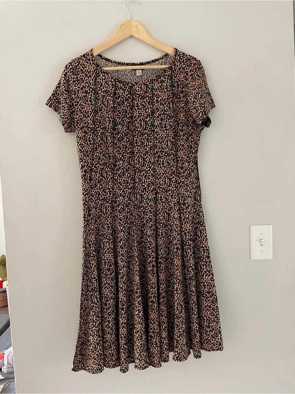 Haani Leopard Print Short Sleeve Swing Dress - Brown/Black